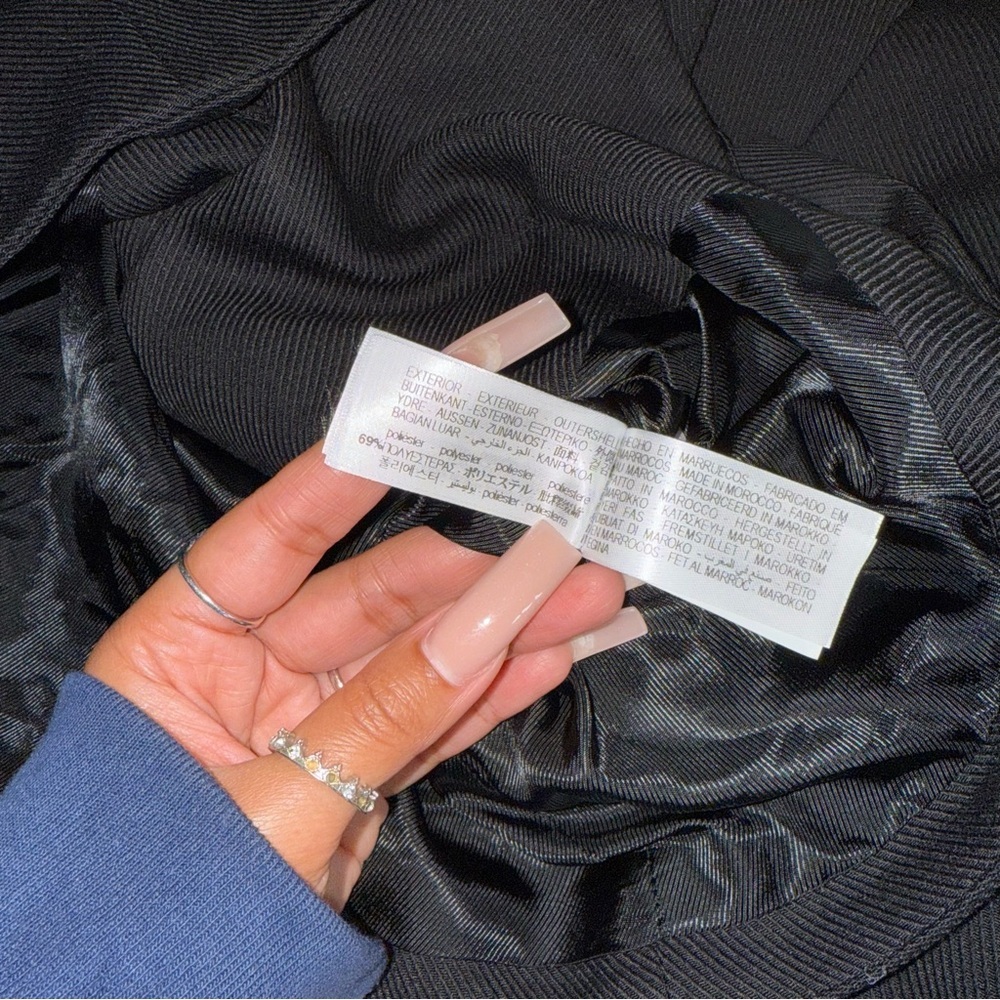 Zara Cropped Black Double-Breasted Blazer with Gold Buttons - Picture 10 of 10